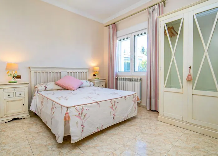 Global Mediterrane - By Global Holidays 21203 Villa Calpe